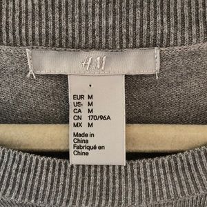 H&M Sweaters - Light weight gray sweater from H&M H&M Sweaters - Light weight gray sweater from H&M